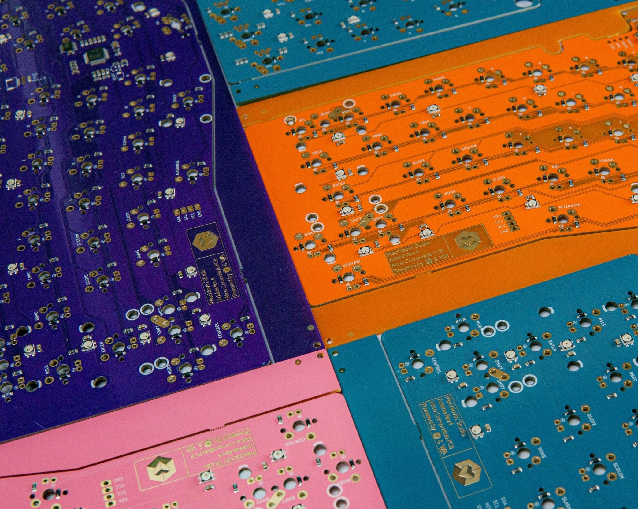 Adelais (Alice layout) Solder & Hotswap PCB (Type-C and Mini-USB)